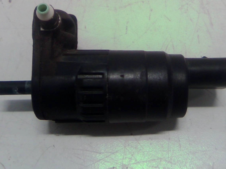 VW Golf  Pumpe Waschanlage