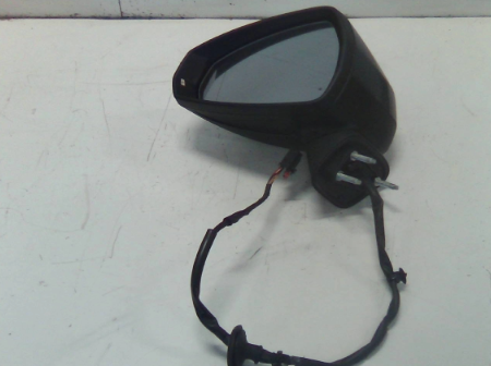 Audi A3  Spiegel Außenspiegel vorne