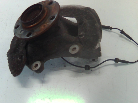 BMW 1-serien 125 Achsschenkel vorne links