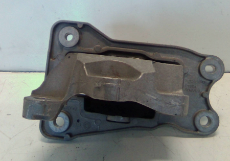 Volvo XC60  Motorbock Motorhalter