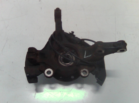 Alfa Romeo Mito  Achsschenkel vorne links