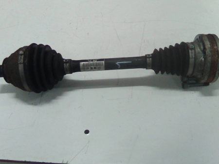 Audi A3  Antriebswelle vorn links