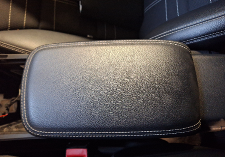 Mercedes-Benz A-CLASS  Armlehne