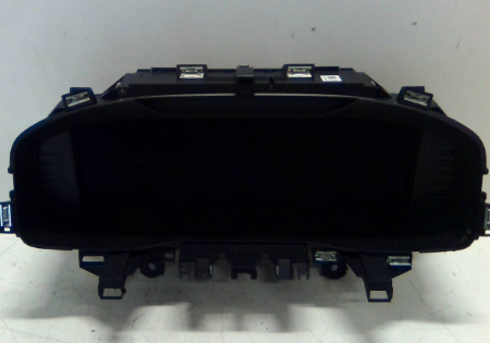 Skoda Karoq  Kombiinstrument Tacho
