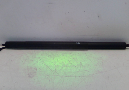 Audi Q3  Heckklappendämpfer