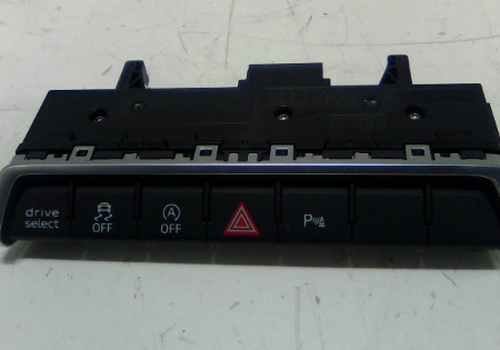 Audi Q3  Schalter sonstige
