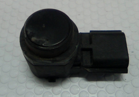 Dacia Logan  Sensoren Parkhilfe hinten