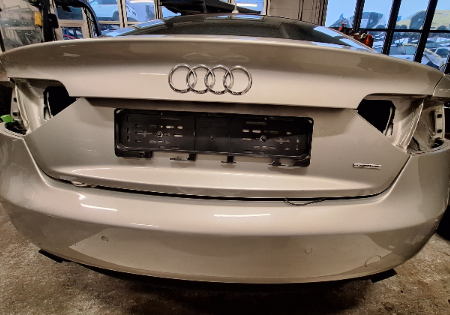 Audi A5  Stossstange Stossfänger hinten