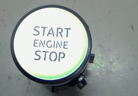Audi Q3  start/stop schalter