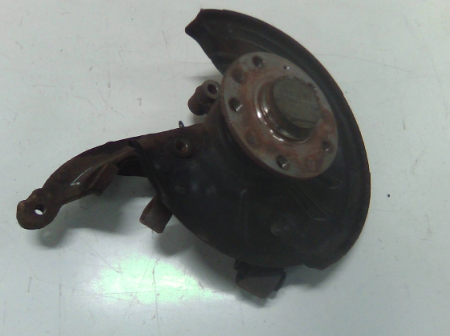 Audi A3  Achsschenkel hinten links