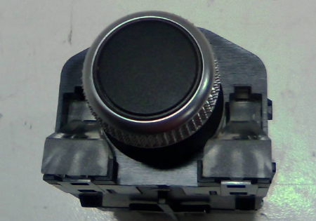 Audi Q3  Schalter sonstige