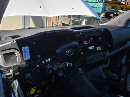 Toyota Proace  Airbag Armaturenbrett
