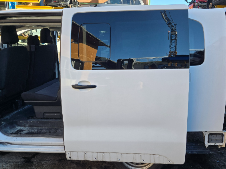 Toyota Proace  Türe hinten