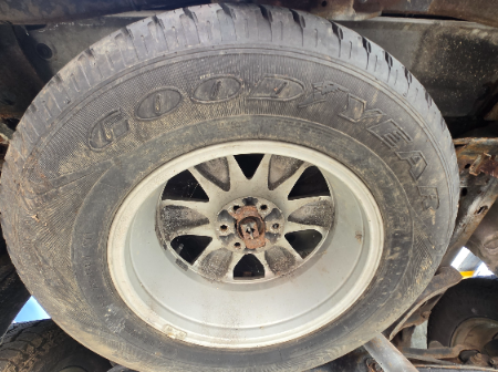 Nissan Pathfinder  Notrad Reserverad