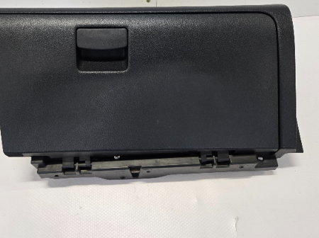 Subaru Subaru Levorg Handschuhfach