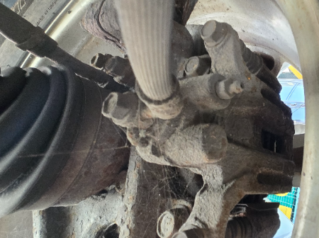 Nissan Pathfinder  Bremszange Bremssattel hinten
