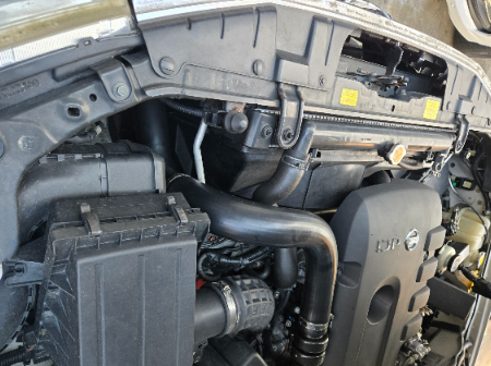 Nissan Pathfinder  Schlossträger
