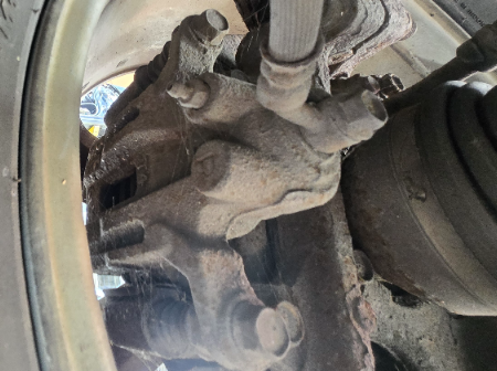 Nissan Pathfinder  Bremszange Bremssattel hinten