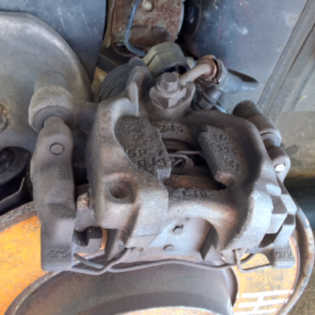 VW Golf  Bremszange Bremssattel hinten