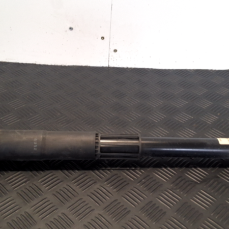 VW Passat  Federbein Stossdämpfer hinten