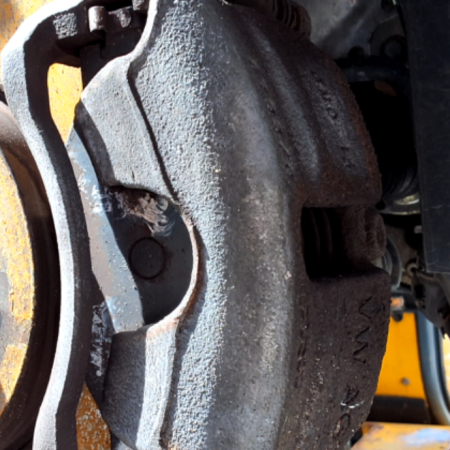VW Golf  Bremszange Bremssattel vorne