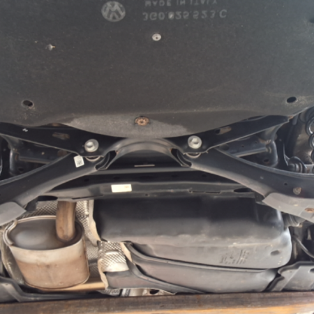VW Passat  Achs hinten Achskörper