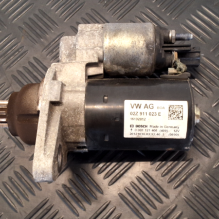 VW Touran  Anlasser