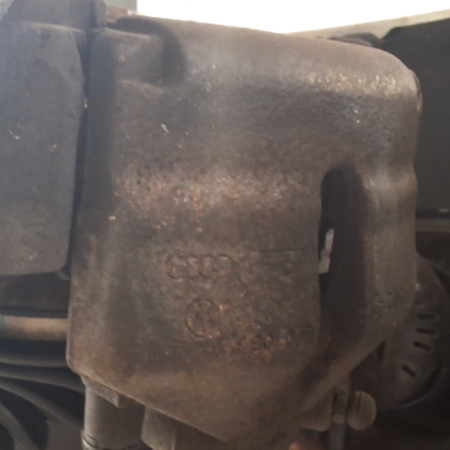VW Golf  Bremszange Bremssattel vorne