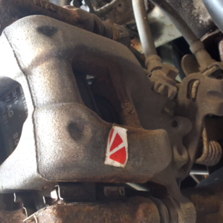 VW Golf  Bremszange Bremssattel hinten
