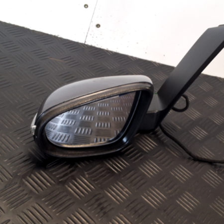VW Touran  Spiegel Außenspiegel vorne