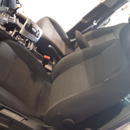 VW Golf  Fahrersitz