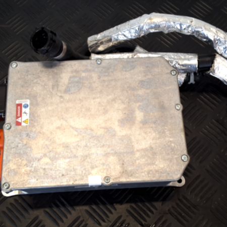 Porsche Panamera  Ladegerät Batterie