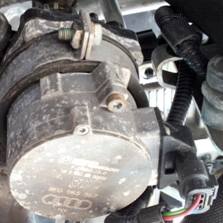 Porsche Panamera  Wasserpumpe Zusatzwasserpumpe