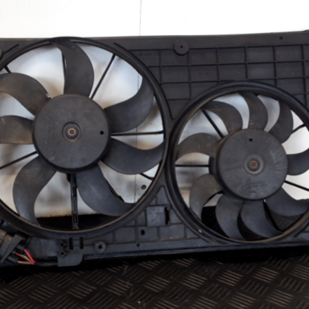 VW Touran  Elektrolüfter Lüftermotor (Kühler)