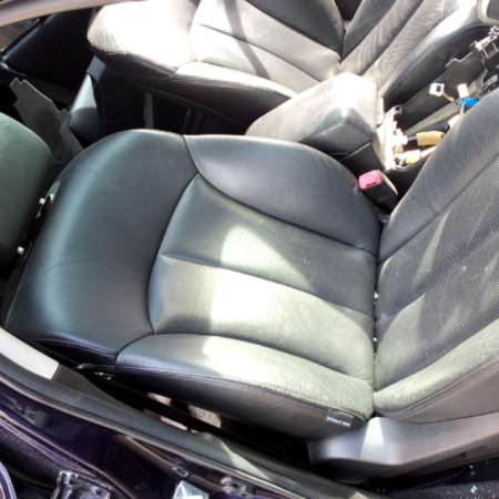Subaru Legacy  Beifahrersitz