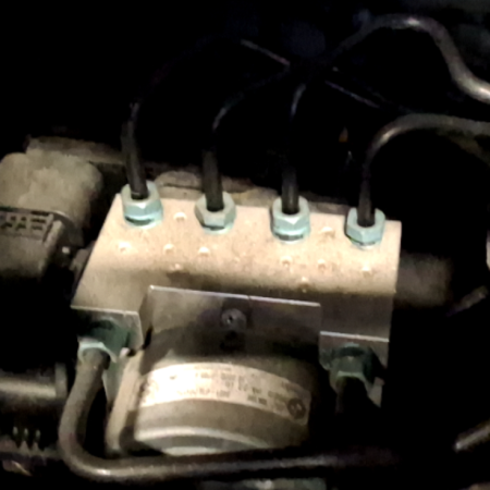 BMW 2-Serien 220 ABS Bremsaggregat