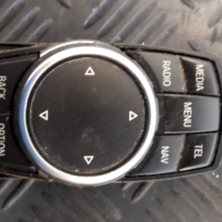 BMW 2-Serien 220 Navigation Bedienteil