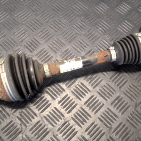 VW Tiguan  Antriebswelle vorn links