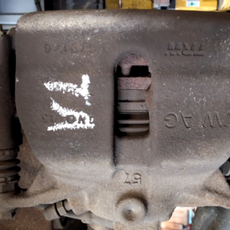 Skoda Octavia  Bremszange Bremssattel vorne
