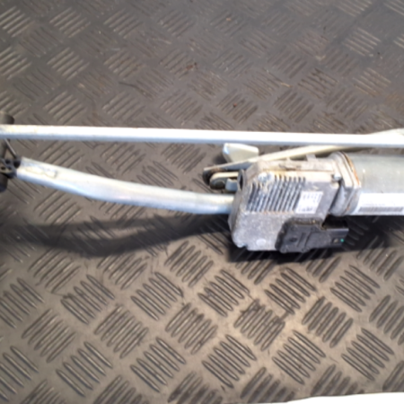 Audi A5  Wischermotor vorne