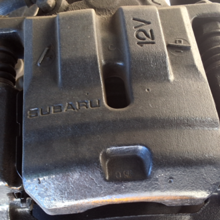 Subaru Legacy  Bremszange Bremssattel hinten