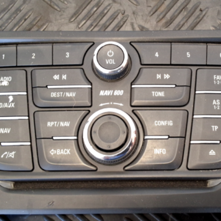 Opel Mokka  Radiobedienteil