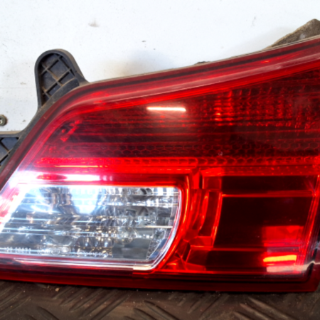 Subaru Legacy  Rückleuchte links