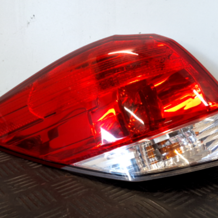 Subaru Legacy  Rückleuchte links