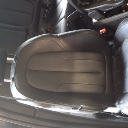 BMW 2-Serien 220 Beifahrersitz