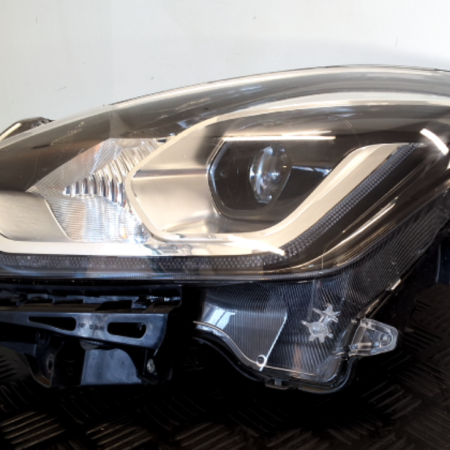 Suzuki Swift  Scheinwerfer links