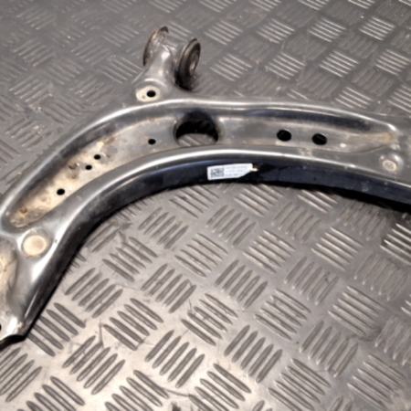 VW Golf  Querlenker vorne links