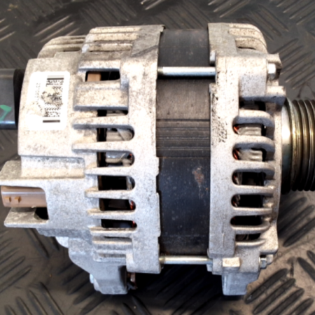 Renault Scenic  Alternator
