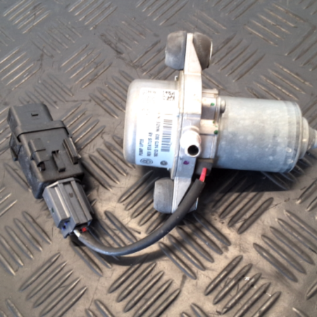 VW Golf  Unterdruckpumpe