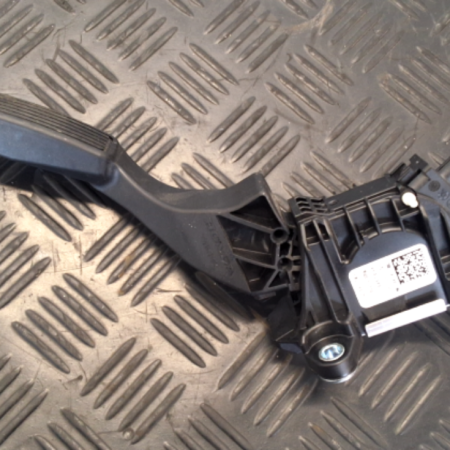 Honda HR-V  Gaspedal